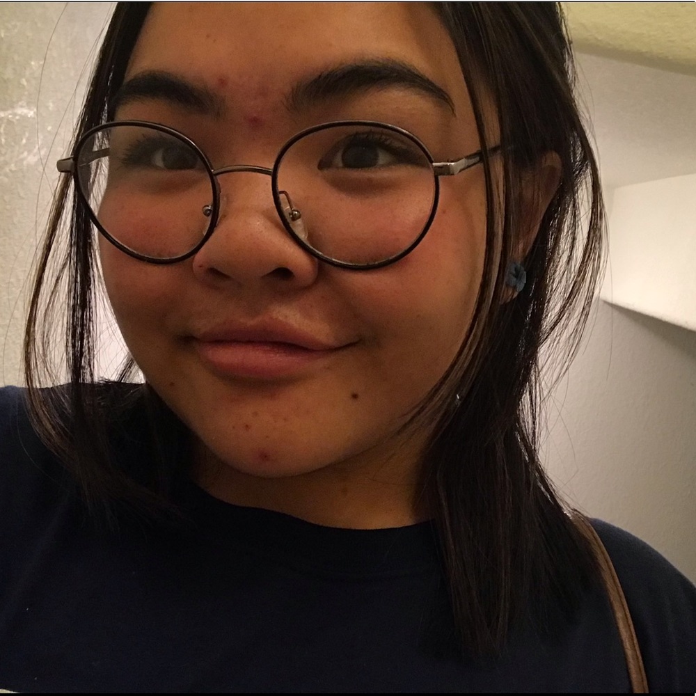 Meet your Posher, Ari
